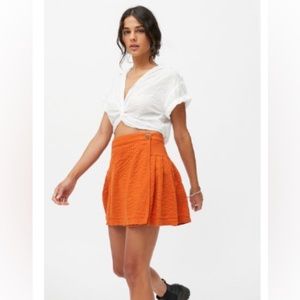 URBAN OUTFITTERS SEERSUCKER WRAP MINI SKIRT